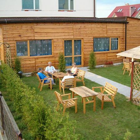 Hotel Daisy Budget Краков Экстерьер фото