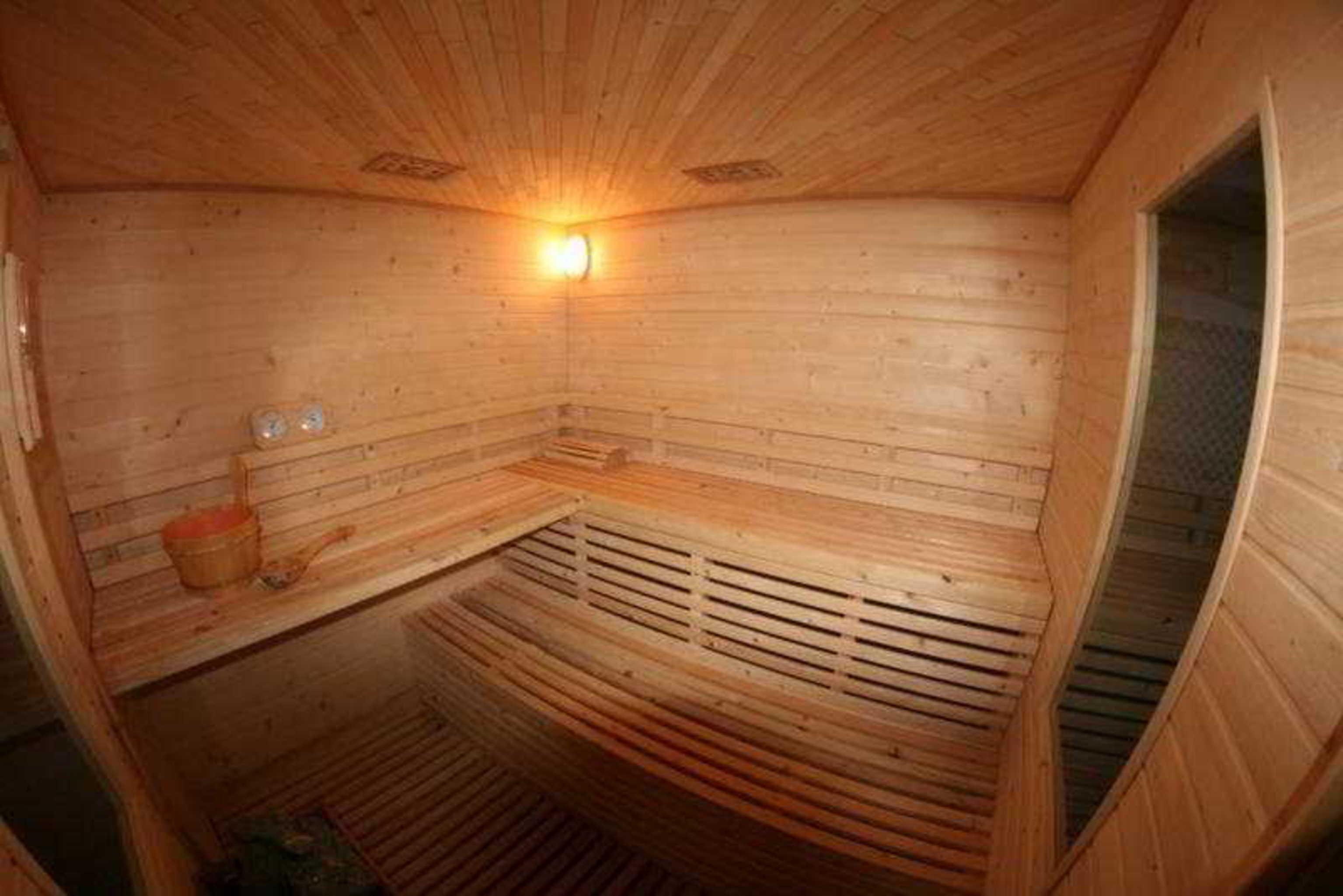 Hotel Daisy Budget Краков Экстерьер фото