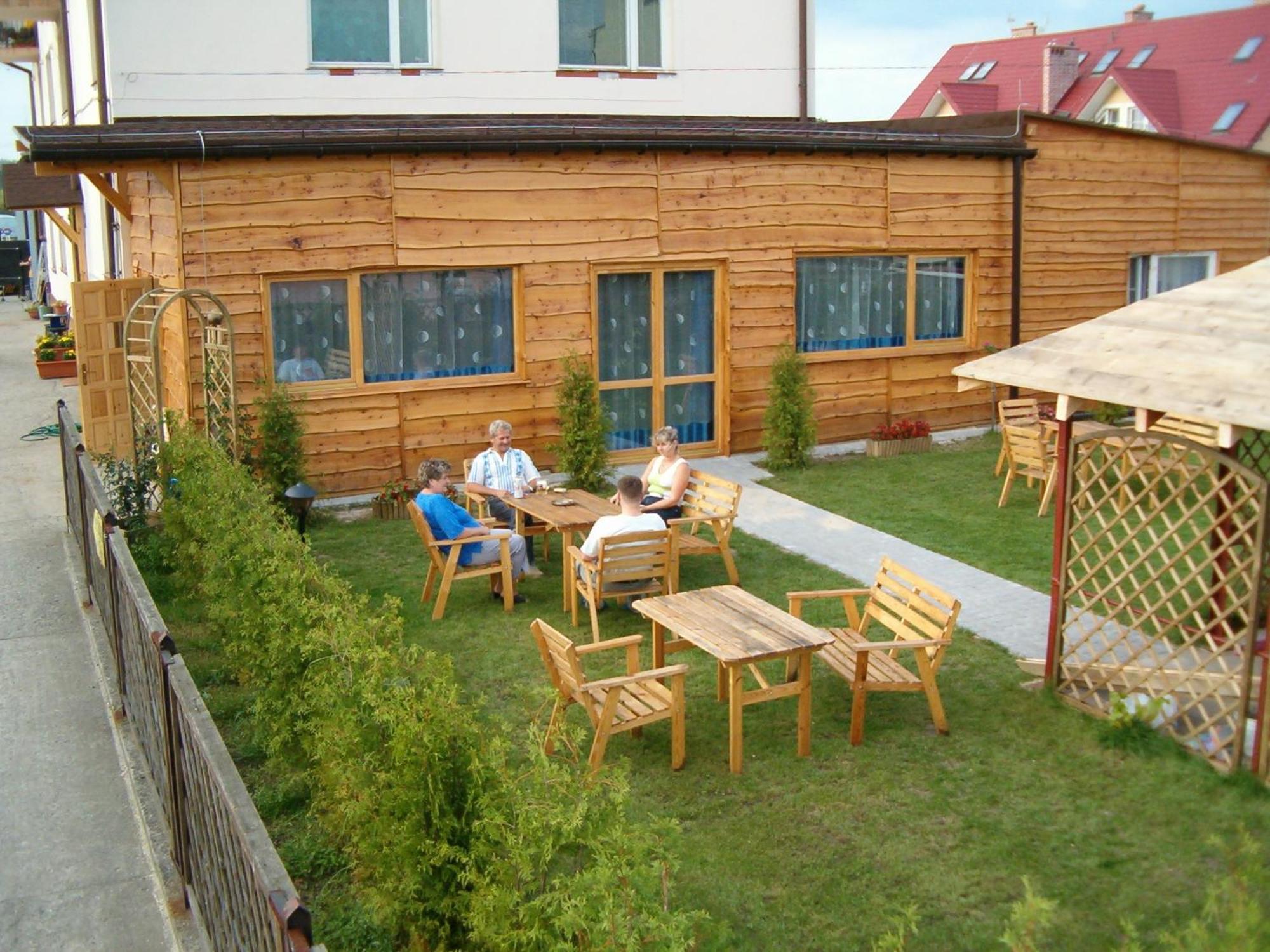 Hotel Daisy Budget Краков Экстерьер фото