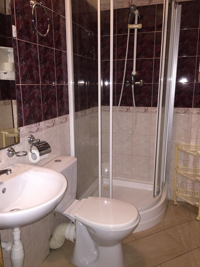 Hotel Daisy Budget Краков Экстерьер фото